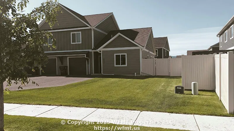 Very Nice, Spacious 3 Bed | 2.5 Baths Townhouse in Kalispell — Photo 1
