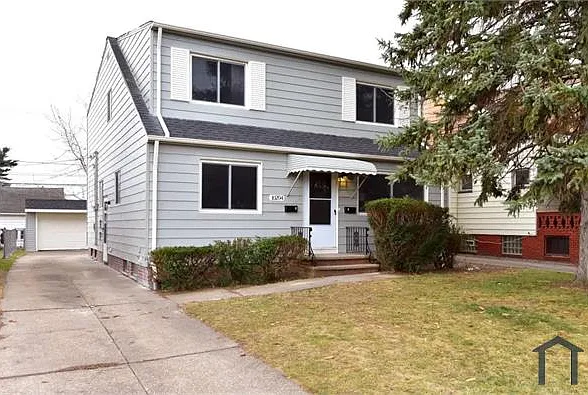 10204 S Highland Ave #UP — Photo 1