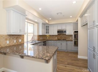 10725 Limerick Ave, Chatsworth, CA 91311