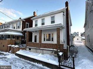 239 E Hazard St, Summit Hill, PA 18250