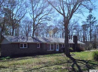 3801 Vine St, Hokes Bluff, AL 35903