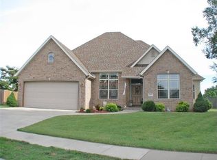 511 E Mitchell Ct, Republic, MO 65738