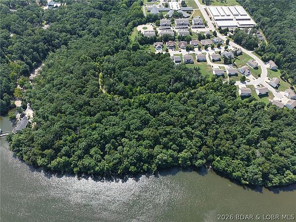 2nd image of Parkwood Cir