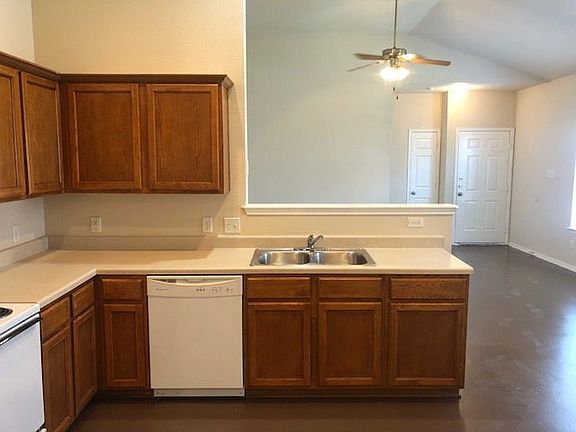 4th image of 7222 Golf Way #1