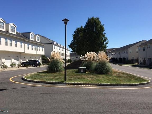 5th image of 4461 Riverview Ln #59