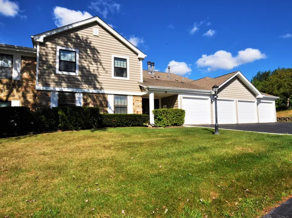 26 Stanton Ct Unit D2, Schaumburg, IL 60193