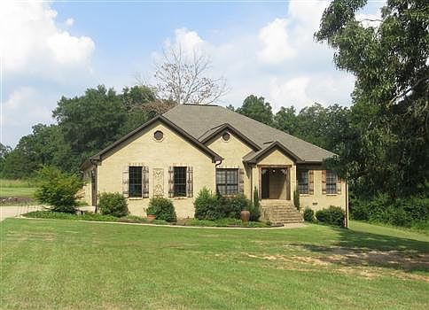 1st image of 12844 Country Club Dr