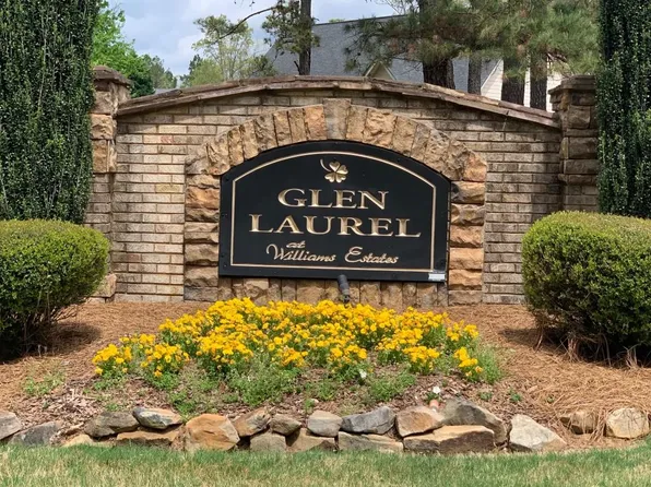 6155 Hedgestone Way, Douglasville, GA 30135