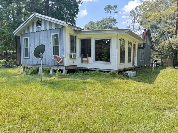 4975 Pat Paulk Rd, Starks, LA 70661