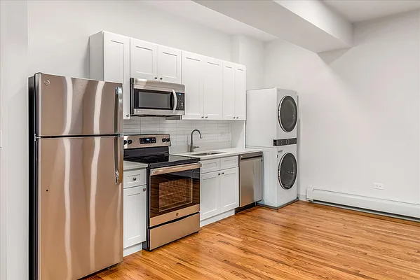 Rented by Compass | media 12