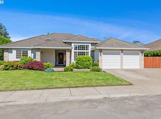 881 N Baker St, Canby, OR 97013