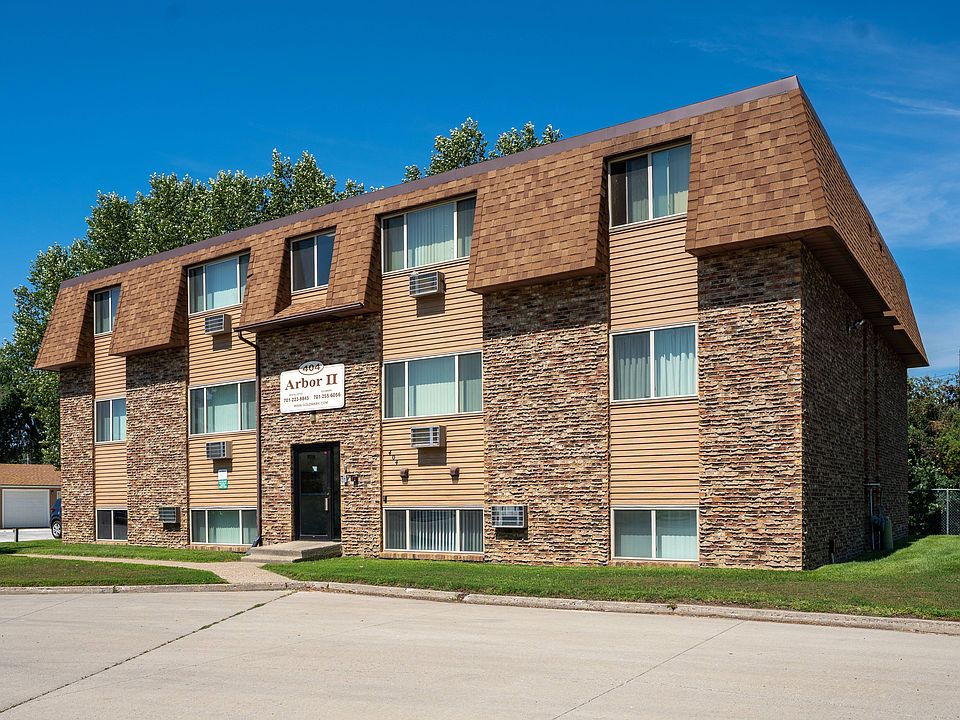 Bismarck, ND Arbor 404 Apartments | Exterior