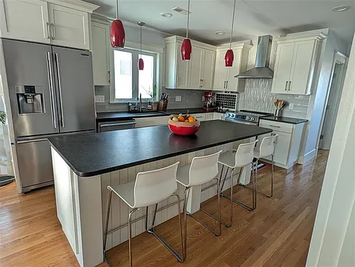29 Cameron Ave Photo 1