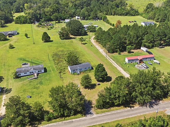 3rd image of 145 House Rd