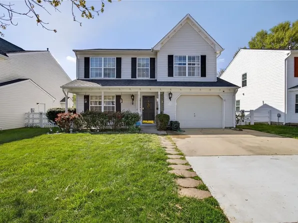 1889 Clifton Bridge Dr, Virginia Beach, VA 23456