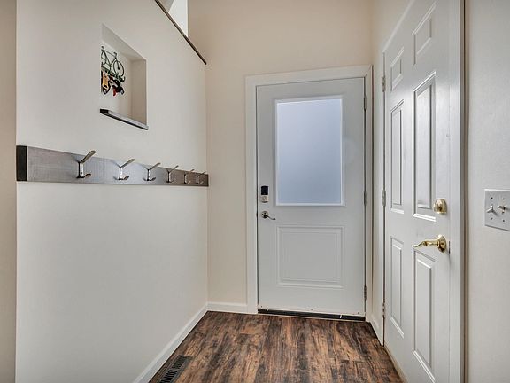 3rd image of 69 Dalton Way