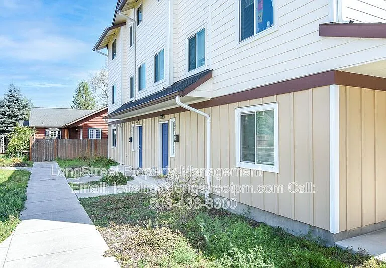 1960 NW Taylor Ave #101 — Photo 2