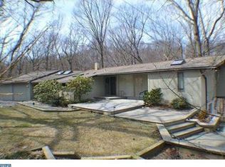88 Birch Ln, Paoli, PA 19301