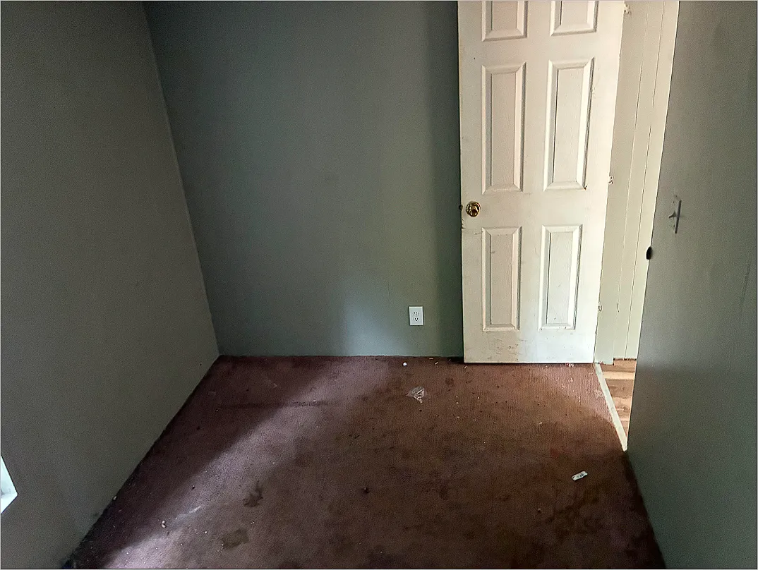 2 bed, 1200 sqft, $725 — Photo 3