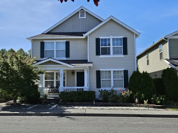 201 Glennwood Pl SE, Renton, WA 98056