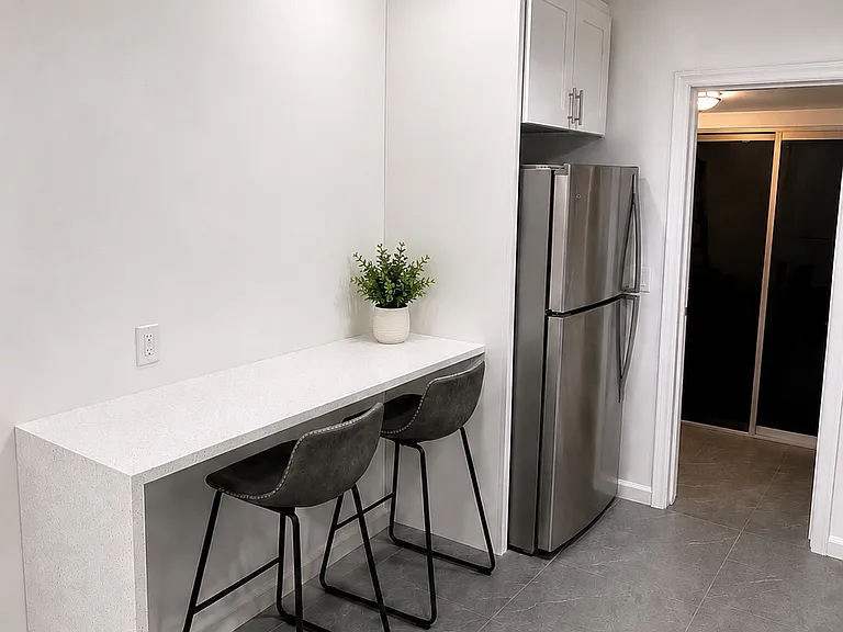 251 Grant Ave #2 — Photo 3