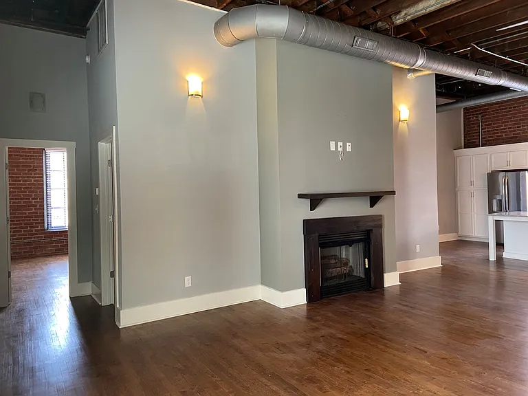 1200 Commerce St #2 — Photo 20