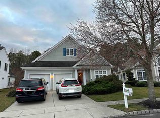 33 Poppy Rd, Egg Harbor Township, NJ 08234