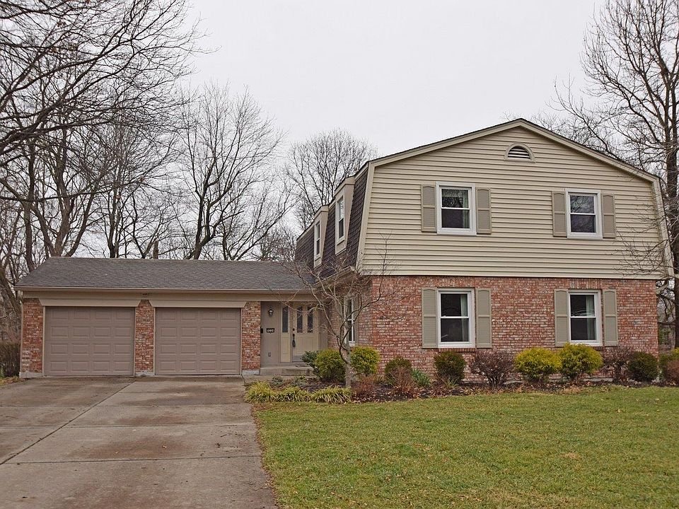 1st image of 9224 Village Green Dr