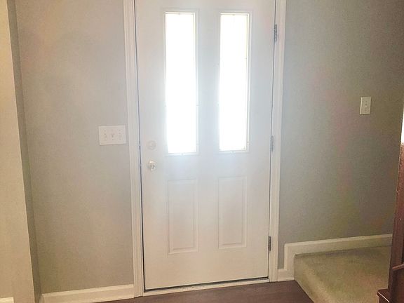 4th image of 2916 Abbey Knoll Dr
