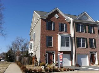7378 Ardglass Dr, Lorton, VA 22079