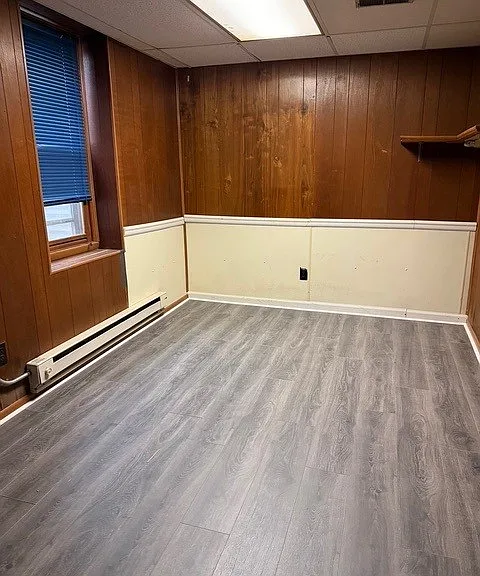 Lower level 2 bedroom