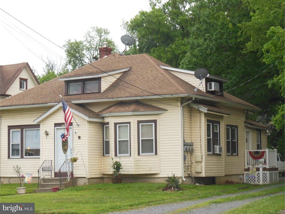 2nd image of 232 S White Horse Pike