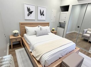 596 Church St #1A, Toronto, ON M4Y2E5