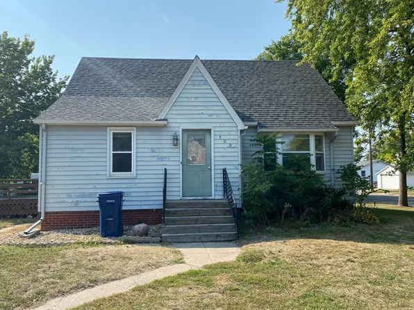 309 9th St N, Benson, MN 56215