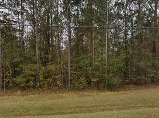 102 Quail Creek Dr, Griffin, GA 30223