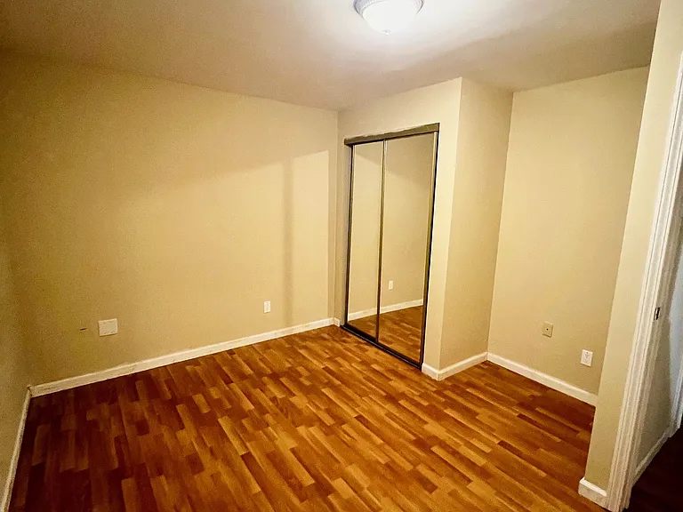 446 Arch St #3 — Photo 2