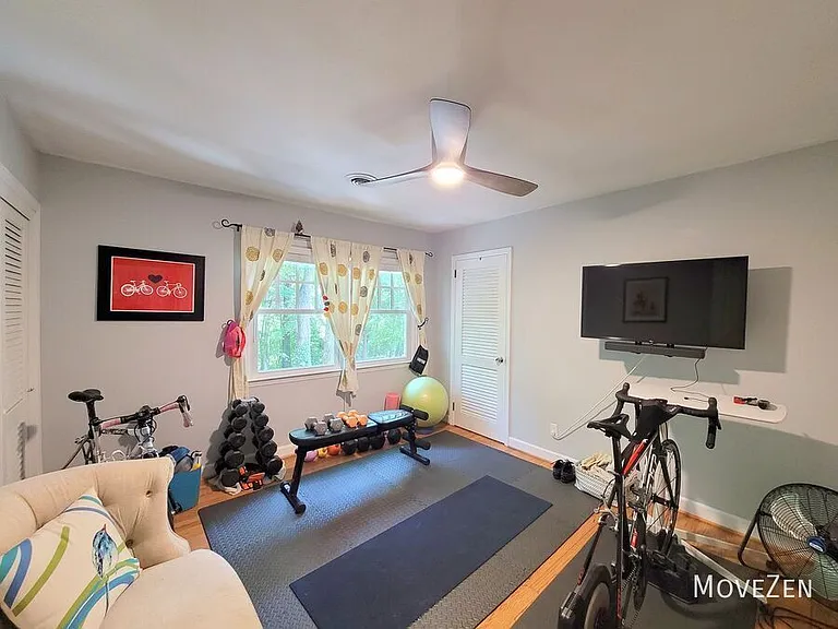 3507 Henderson Rd — Photo 13