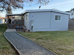 525 3rd St, North Powder, OR 97867