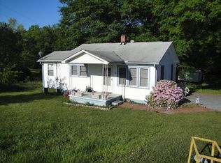 530 Tokeena Rd, Seneca, SC 29678