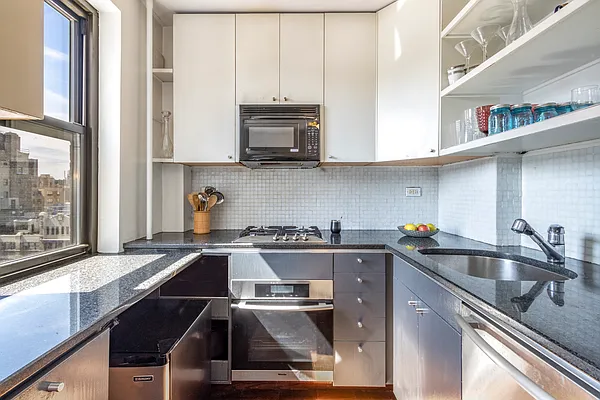 Sold by Compass | media 4