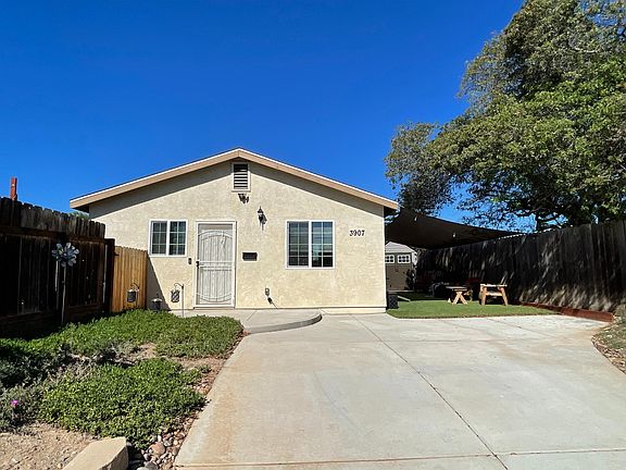 5th image of 3907 Vista Grande Dr