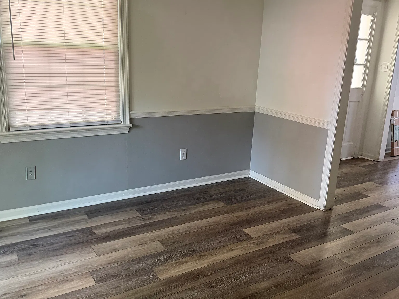 3 bed, 2.5 bath, 1422 sqft, $1,935 — Photo 3