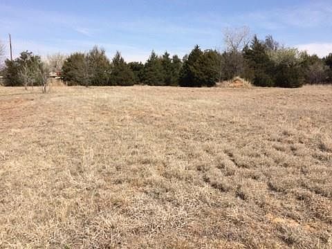 2nd image of 4 Five Acres N Midwest Blvd