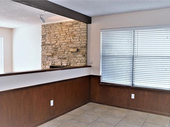 5th image of 1214 Leander Rd #B