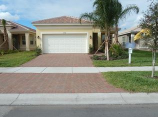 4908 Sandy Glen Way, Wimauma, FL 33598