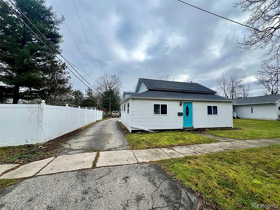309 Fulton St, Williamston, MI 48895 MLS 20230106281 Zillow