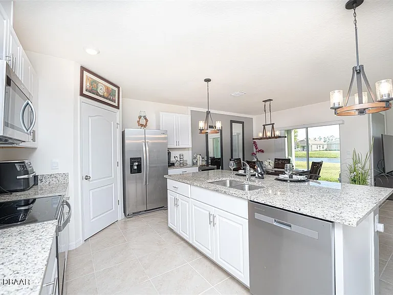 1326 Middle Lake Dr — Photo 23