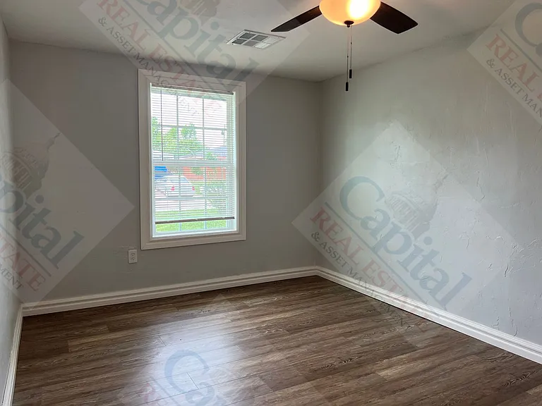 4769 SE 27th St — Photo 25