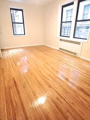 Rented by Level Group | media 21