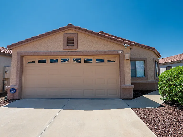 4926 N Sabino Gulch Ct — Photo 26